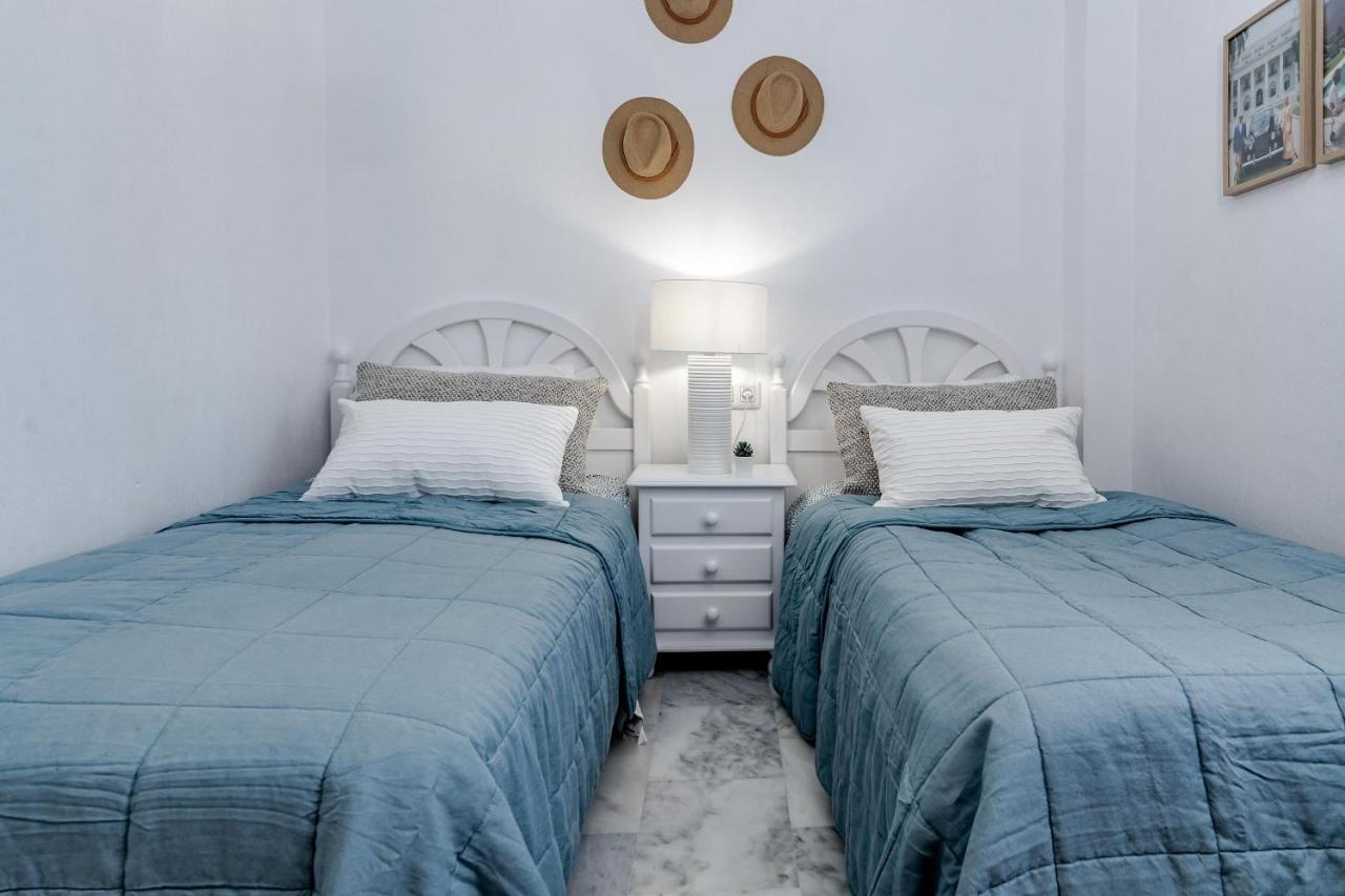 Gorgeous 2 Bedroom Townhouse In Marbella, Steps From An Incredible * Marbellac